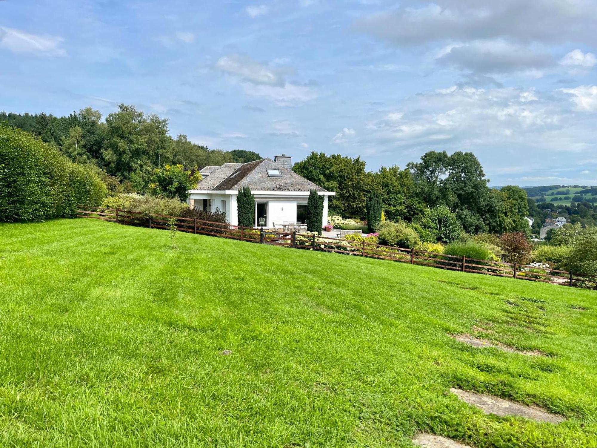 La Borzeux Bed & Breakfast Stavelot Exterior photo